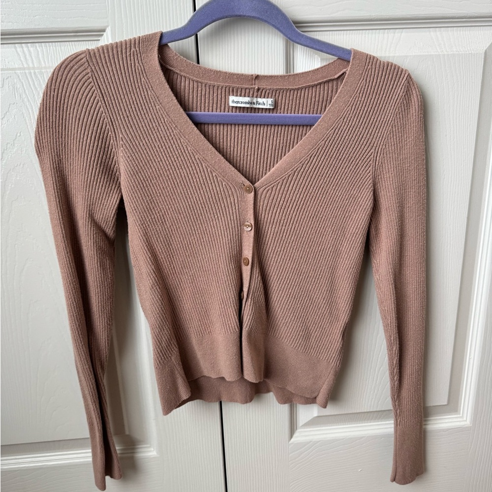 Abercrombie & Fitch V-Neck Sweater - Tan